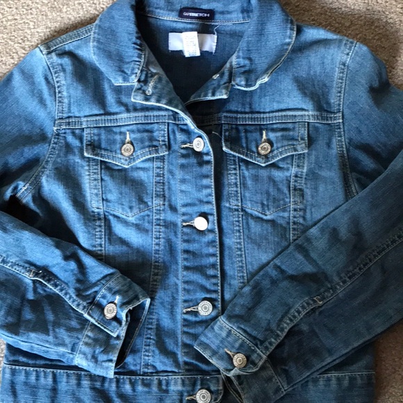 GAP Other - Classic Gap jean jacket Large (girl)